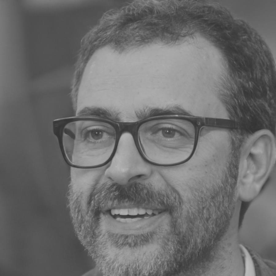 Porträt von Hendrik Voß, Teamleiter Finanzanalyse